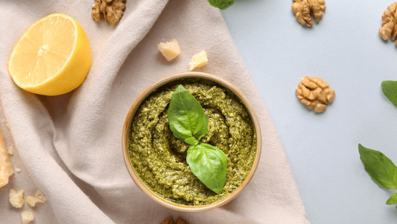 Busuiocul: O Plantă Aromată cu Beneficii Remarcabile pentru Sănătate