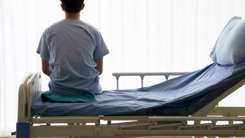 Îngrijirea Paliativă în România: O Necesitate Ignorată și Provocările Sale