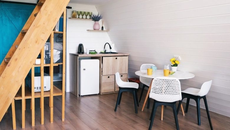 Transformarea unui Apartament Mic în Spațiu Eficient: Soluții și Strategii Inovatoare