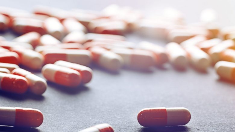 Ibuprofenul: O Pastilă Cu Potențial Anti-Canceros și Riscurile Asociate