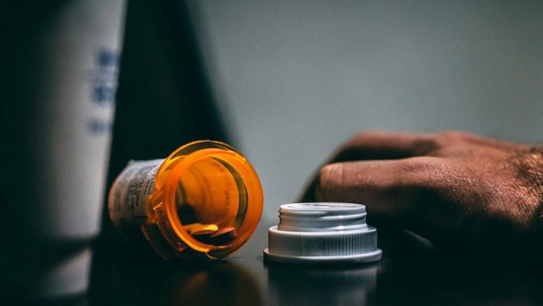 Antidepresivele: O Analiză Detaliată a Efectelor Secundare și a Necesității Personalizării Tratamentului