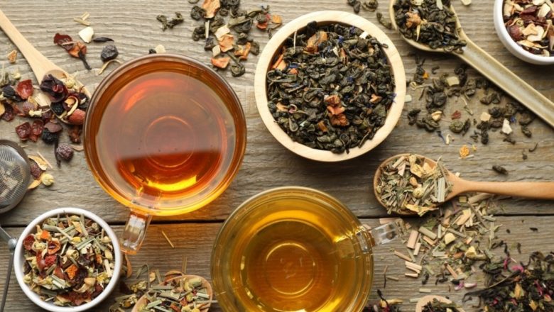 Ceaiurile care ajută la controlul poftei de dulce și menținerea glicemiei: O abordare naturală pentru sănătatea ta