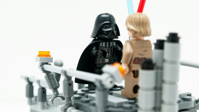 Lego: Un Hobby Universale care Îmbină Vârstele și Creativitatea