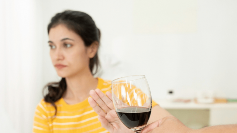 Impactul renunțării la alcool asupra tensiunii arteriale: Beneficii pe termen scurt și lung