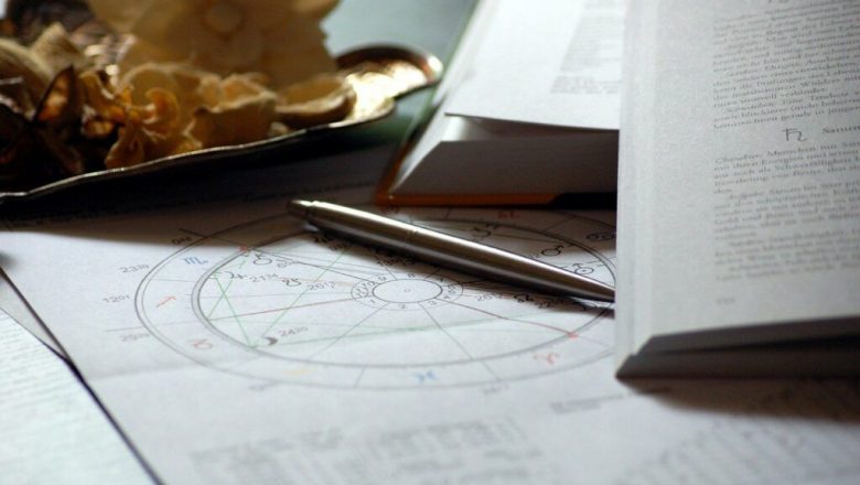 Horoscopul Zilei: O Analiză Detaliată a Energiei Astrale pentru Marți, 19 Mai 2026