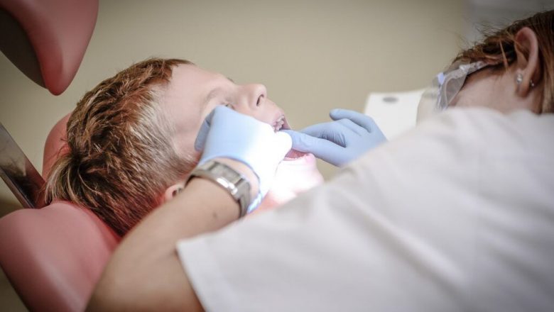 Educația Orală în Mediul Rural: O Inițiativă Vitală pentru Sănătatea Copiilor din România