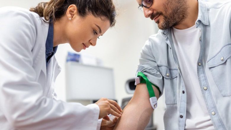 Importanța Vitaminei D: De la Oboseală și Dureri Musculare la Imunitate Scăzută