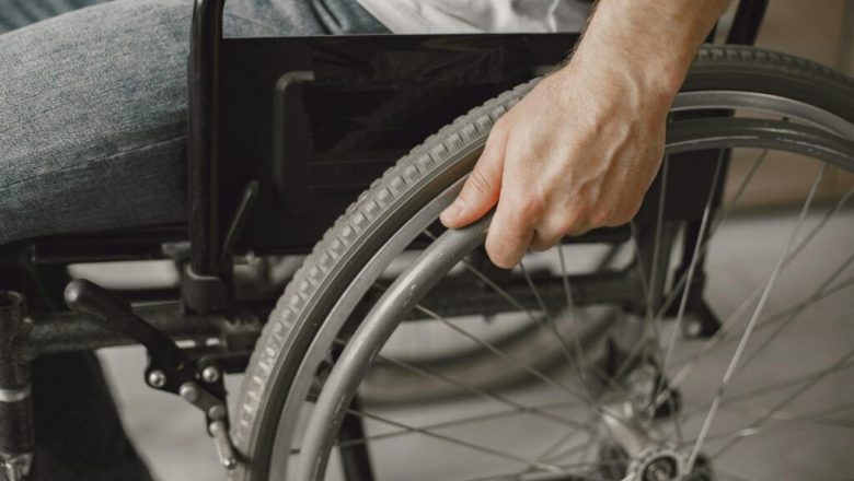 Avertizările autorităților pentru persoanele cu handicap: Cum actualizarea documentelor poate preveni pierderi financiare
