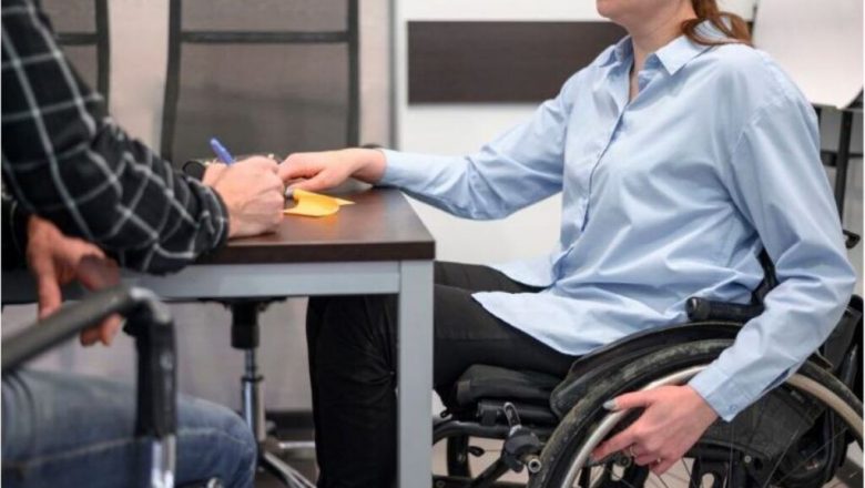 Sporul salarial de 15% pentru persoanele cu handicap: Drepturi, condiții și implicații sociale