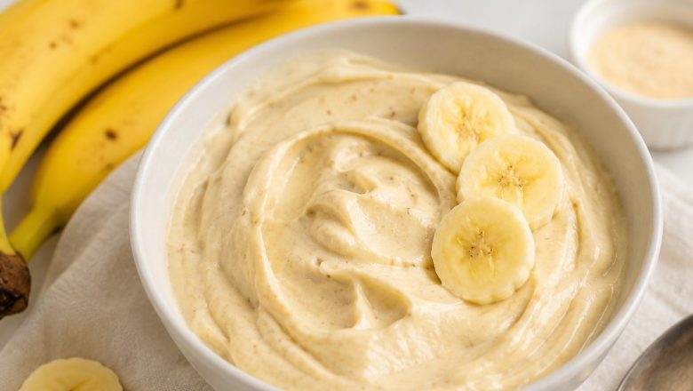 Banana Whip: Desertul Congelat care Cucerește Vara și Se Transformă în Favoritul Familiei