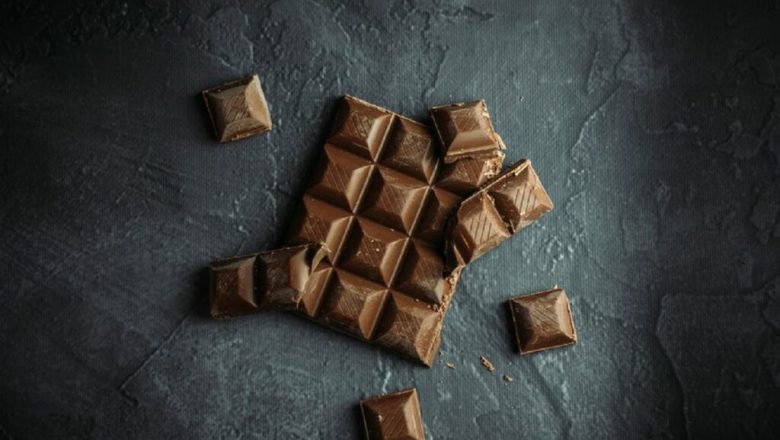 Ciocolata Neagră: Un Deliciu Benefic pentru Sănătatea Inimii – Ghid Complet de la un Cardiolog de la Harvard