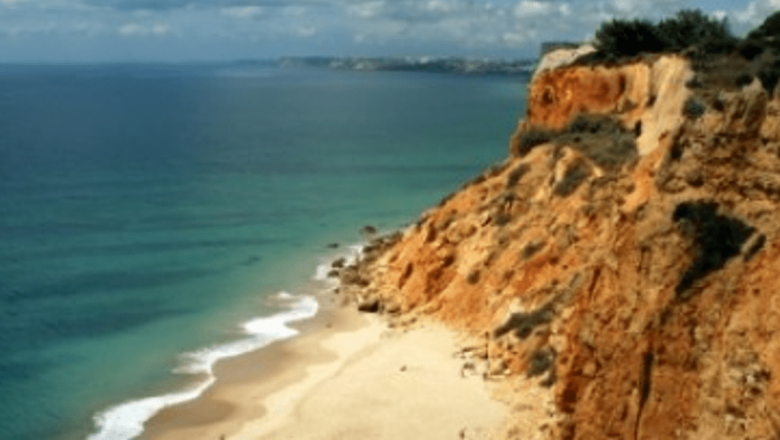 Descoperă Portugalia: 10 Atractii Turistice de Neratat și Cultura Fascinantă a unei Țări cu Tradiții Bogate