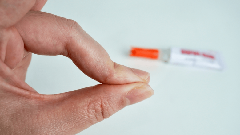 Cum să îndepărtezi superglue-ul de pe piele: Soluții eficiente și precauții esențiale