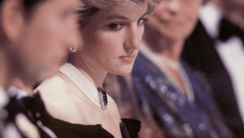 Prințesa Diana și lupta sa împotriva rosului unghiilor: o poveste de autoconștientizare și vindecare
