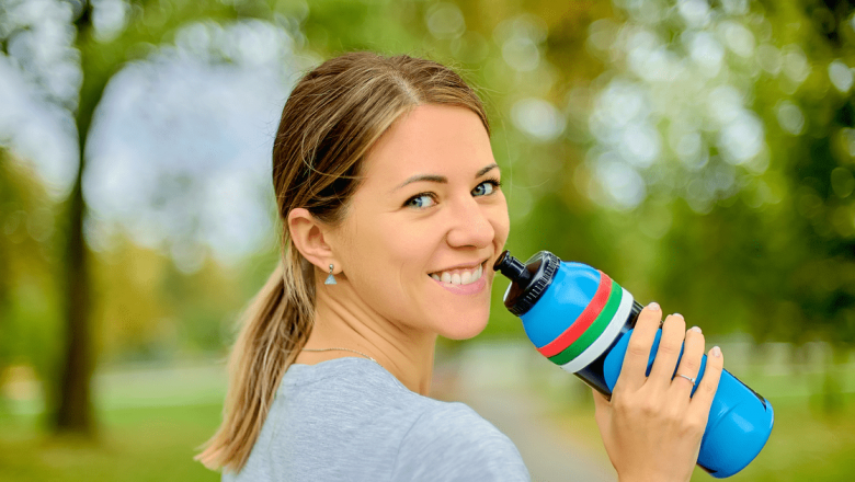 Laptele: Băutura care Hidratează Mai Bine Decât Apa – O Analiză Detaliată