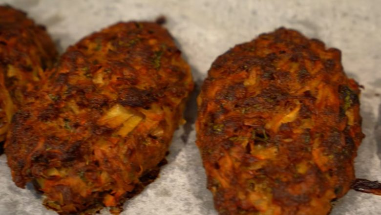 Chiftele Delicioase din Carne și Cartofi: O Rețetă Ușor de Preparat cu Gust Autentic Românesc