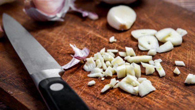 Beneficiile consumului zilnic de usturoi: Impactul asupra sănătății și organismului nostru