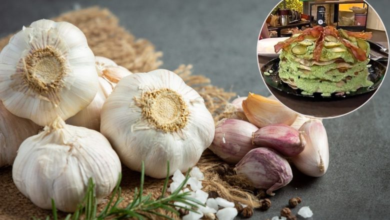 Tortul cu Usturoi: O Inovație Culinară Care Îmbină Tradiția cu Creativitatea
