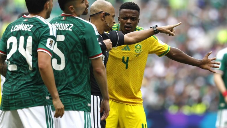 Ploaie de cartonașe roșii la Mondial: analiza meciului inaugural Mexic – Africa de Sud