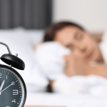 Magneziu sau melatonină: Alegerea corectă pentru insomnia ta