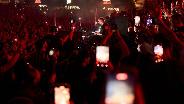Festivalul Galaxia: NIBIRU Strălucește cu 82.000 de Vizitatori și Un Show Memorabil al lui HUGEL