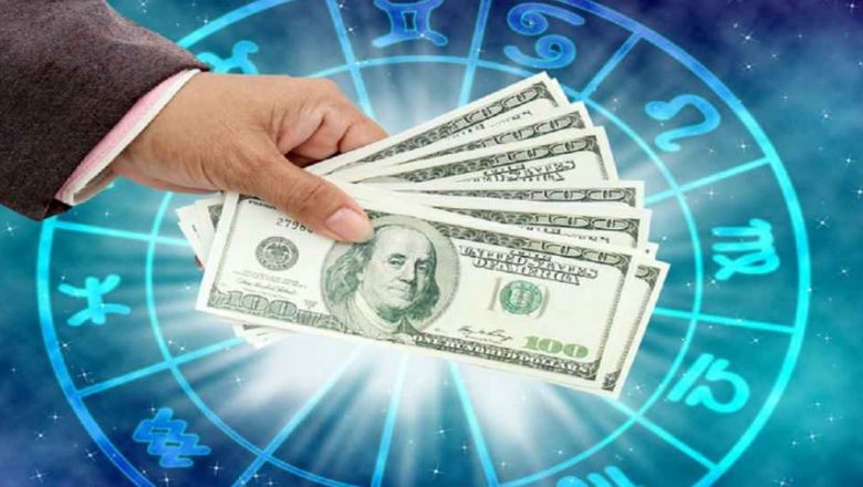 Astrologia și Finanțele: Cum Patru Zodii Vor Încheia Iulie cu Portofelul Plin