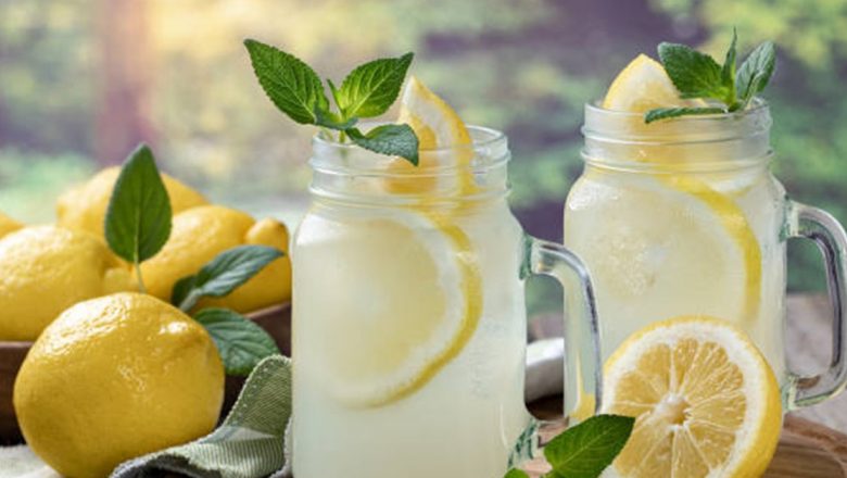 Atenție la băuturile răcoritoare: Limonadele pot sabota dieta ta