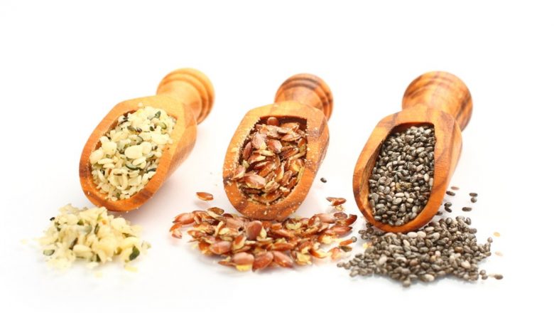 Beneficiile Omega-3: Cum să Obții Acizi Grași Esențiali din Semințe Acasă