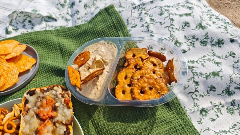 Alimentația Ideală pentru O Zi Sub Soare: Ghid Complet pentru Hidratare și Protecție
