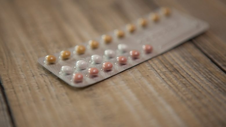 Studii recente asupra contraceptivelor hormonale: Asociația cu meningiomul și implicațiile pentru sănătatea femeilor
